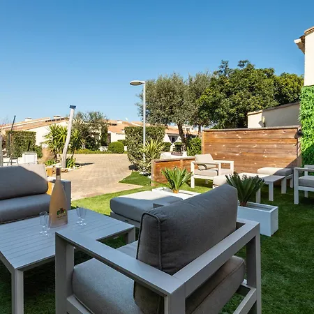 Goldenwood - 4 Personnes - Village Naturiste * Agde